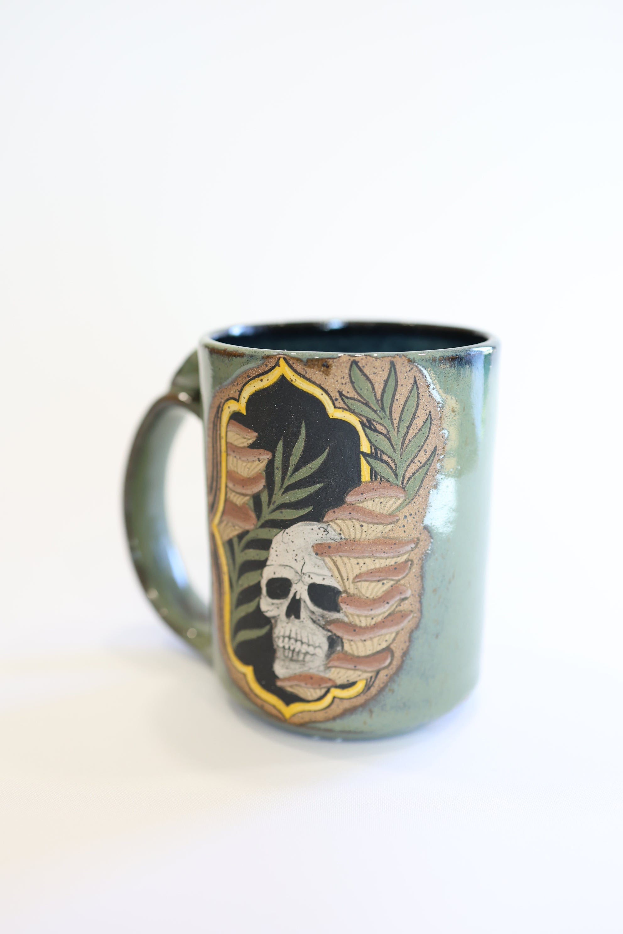 Skull mug